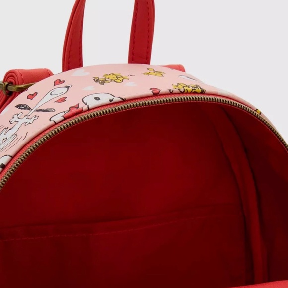 Loungefly Peanuts Snoopy & Woodstock Valentine's Day Mini Backpack - Picture 4 of 6